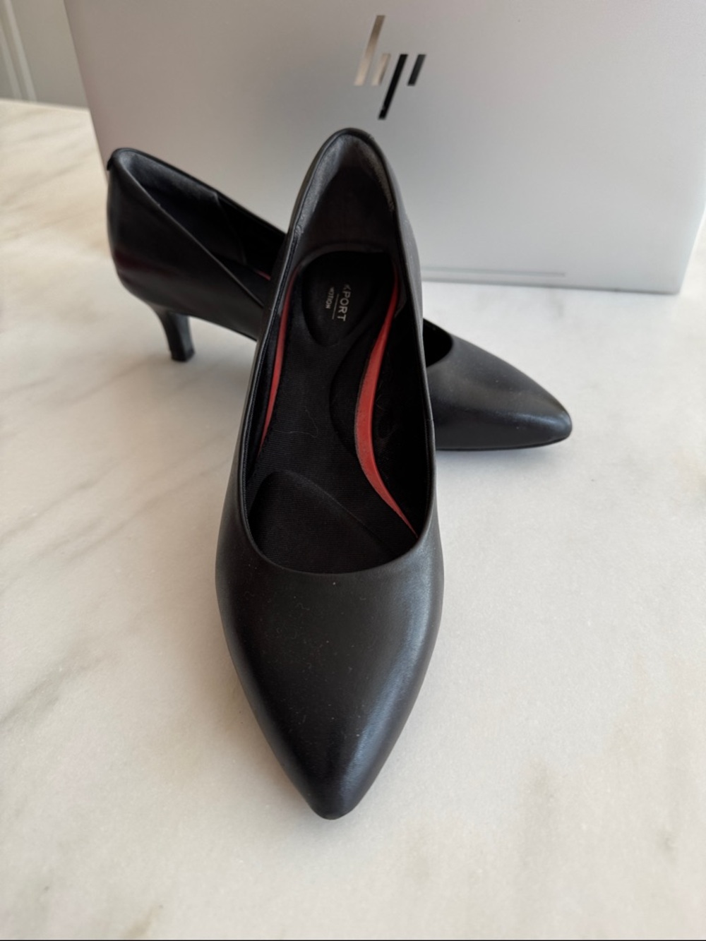 Universal Thread Black Pointed Pumps with Red Insole Accent